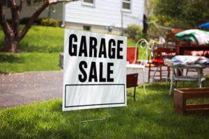 Garage sale sign
